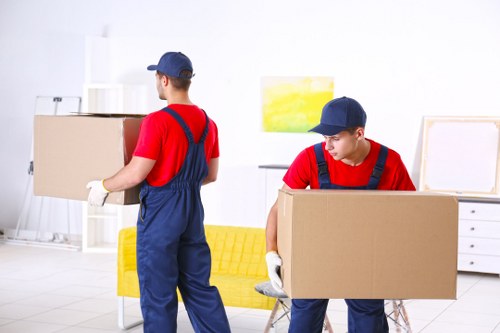 Removal van service in St Johns Wood