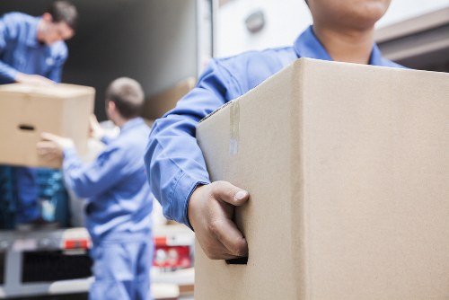 Professional flat removals planning in Stjohnswood