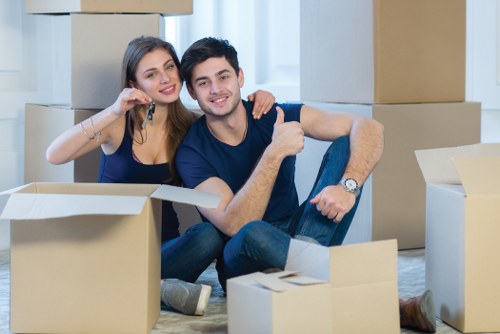 Removal van pricing discussion for a St Johns Wood apartment move